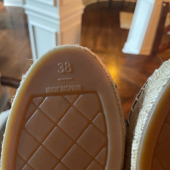 Sold - Picture 3 of 13